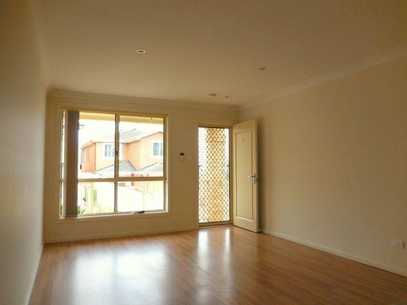 2 Governor Place, Winston Hills NSW 2153