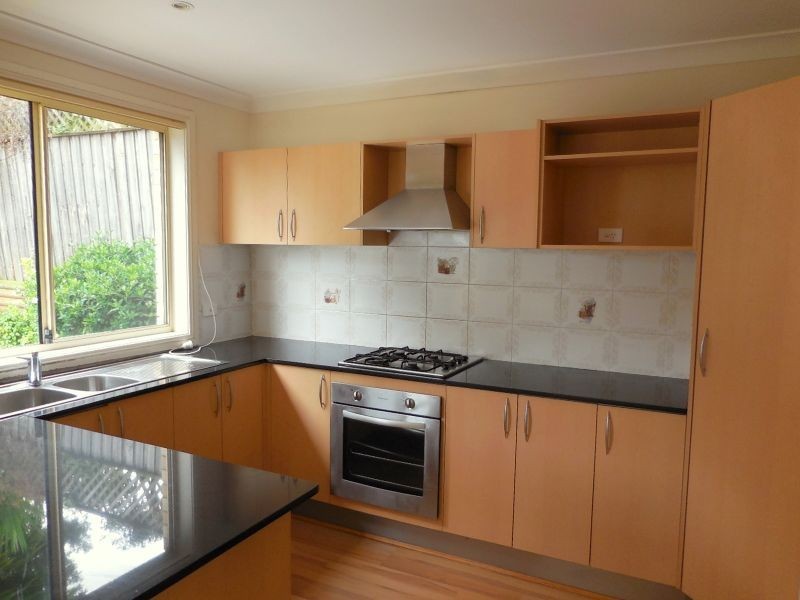 2 Governor Place, Winston Hills NSW 2153