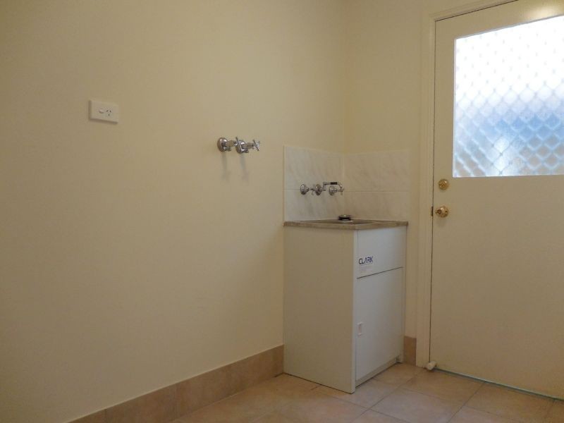 2 Governor Place, Winston Hills NSW 2153