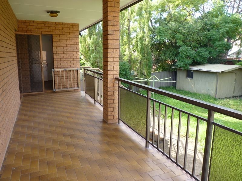 2C St Pauls Close, Burwood NSW 2134