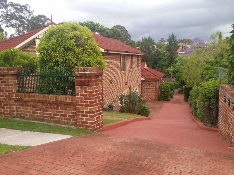 37B Lakeside Road, Eastwood NSW 2122