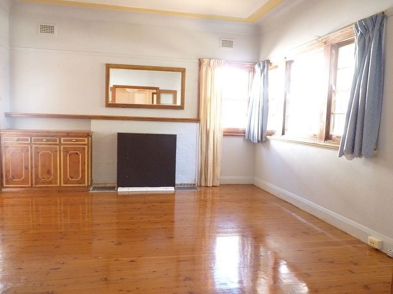 25 Threlfall St, Eastwood NSW 2122