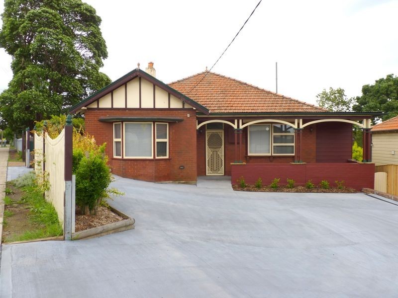 19 Hillview Road, Eastwood NSW 2122