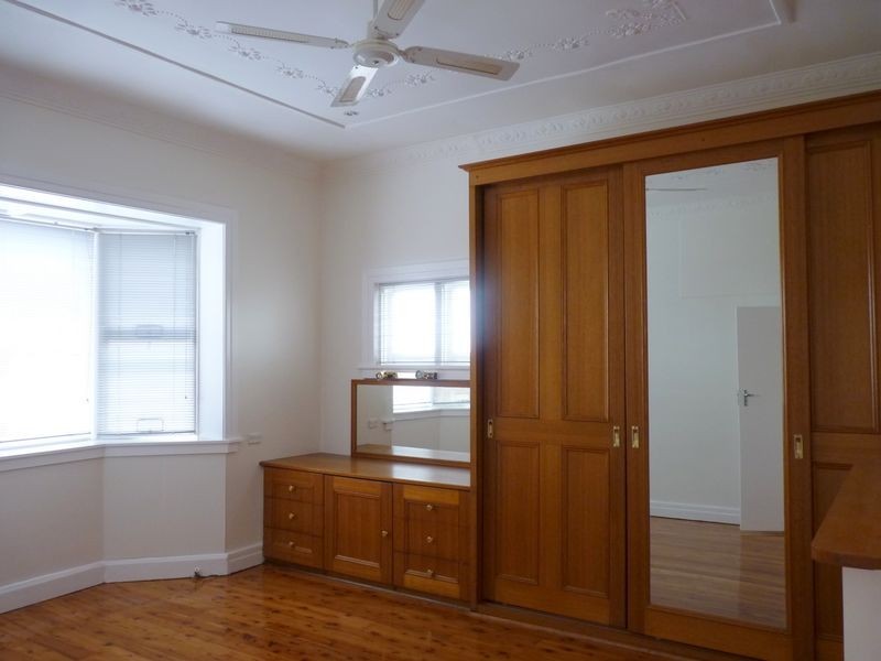 19 Hillview Road, Eastwood NSW 2122