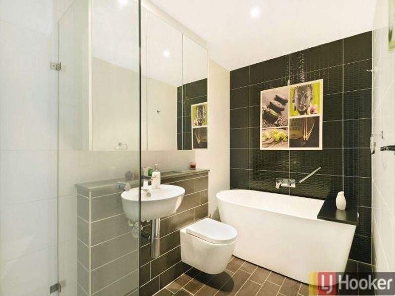 120/3 Mallard Lane, Warriewood NSW 2102