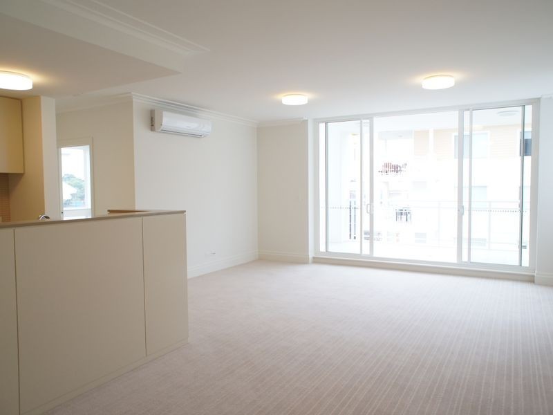 402/2 Rose Water Circuit, Breakfast Point NSW 2137