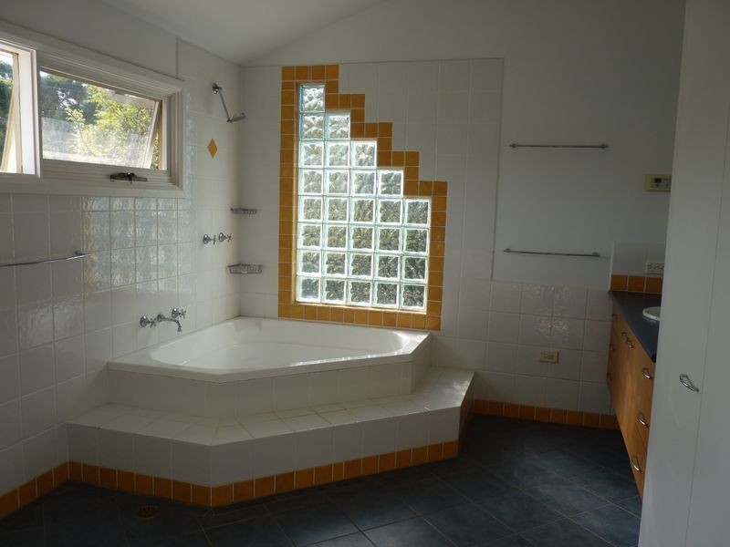 2A Epping Avenue, Eastwood NSW 2122