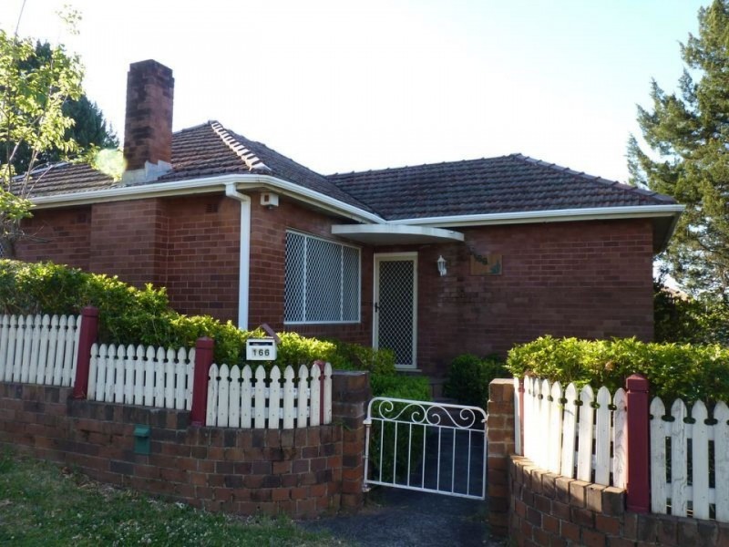 166 North Road, Eastwood NSW 2122
