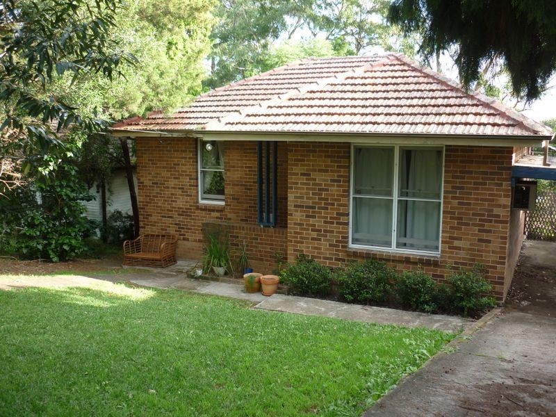 2 Manning Pde, Dundas Valley NSW 2117