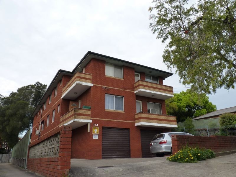 5/134 ERNEST STREET, Lakemba NSW 2195