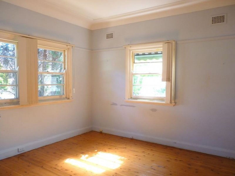 25 Threlfall Street, Eastwood NSW 2122