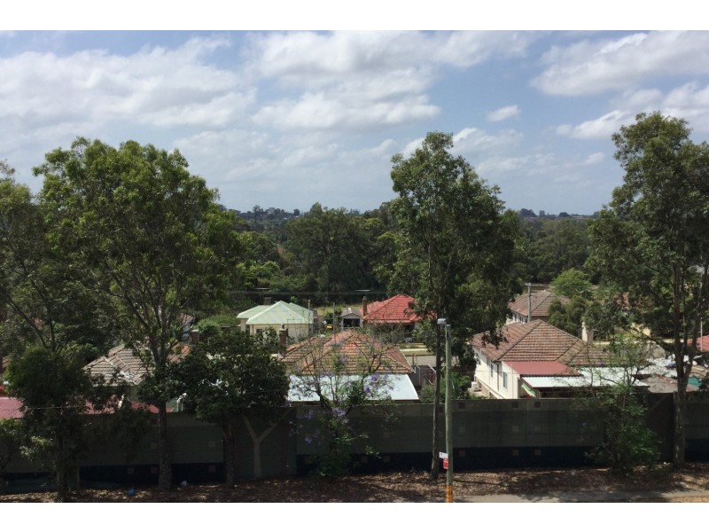 14/1 Browne Parade, Liverpool NSW 2170
