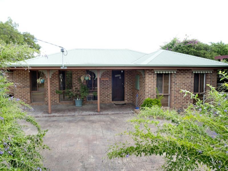 12 Warrin Rise, Langwarrin VIC 3910