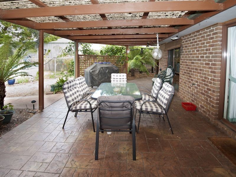 12 Warrin Rise, Langwarrin VIC 3910