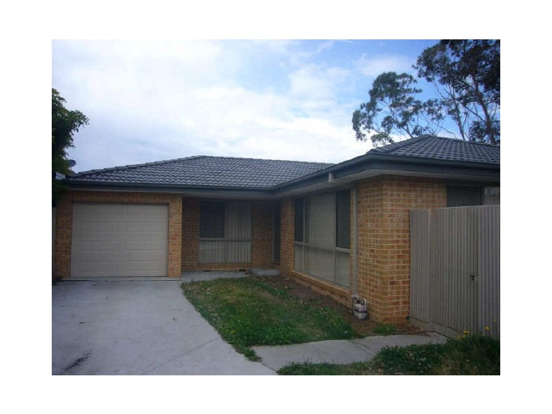 3/4 Van Ness Avenue, Mornington VIC 3931