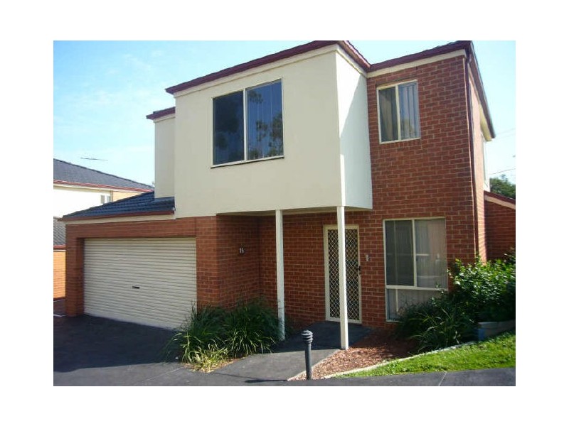 15/2 Edward St, Langwarrin VIC 3910