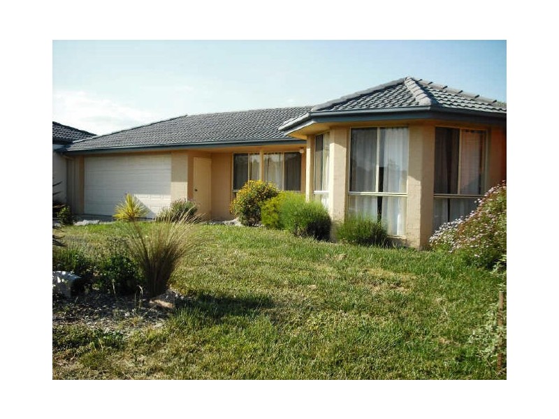 36 Paperbark Drive, Mount Martha VIC 3934