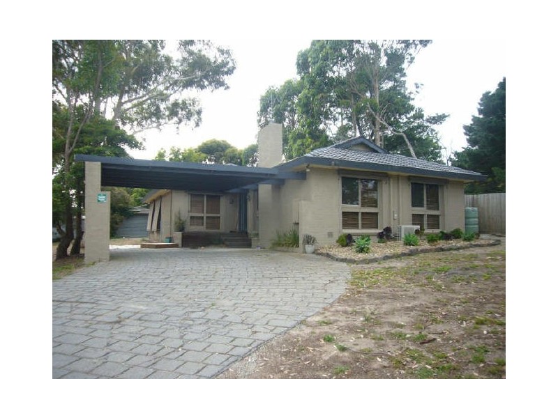 426 McClelland Drive, Langwarrin VIC 3910