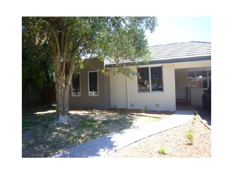 1/7 Lloyd Street, Langwarrin VIC 3910