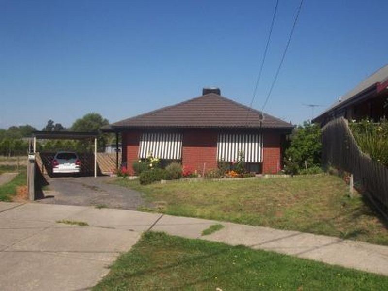 14 Tweed Court, Langwarrin VIC 3910