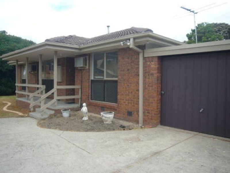 2/125 Lindrum Road, Frankston VIC 3199