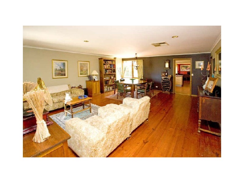 7 Acacia Wynd, Langwarrin VIC 3910