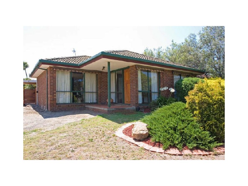 7 Acacia Wynd, Langwarrin VIC 3910