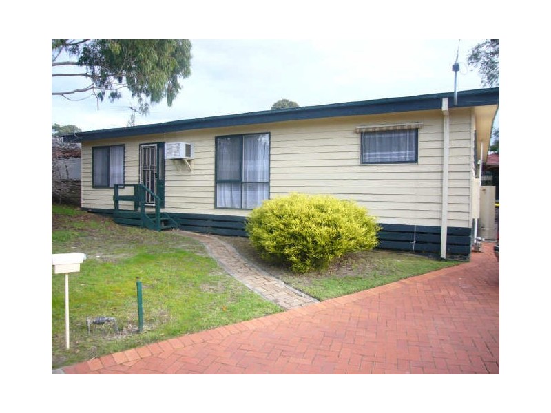 1 The Nook, Langwarrin VIC 3910
