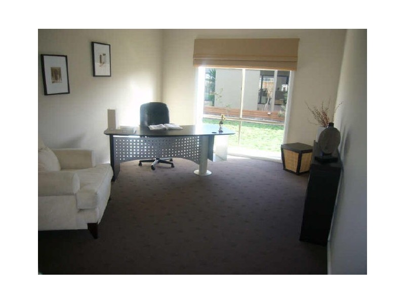 4 Wild Sage Court, Lyndhurst VIC 3975