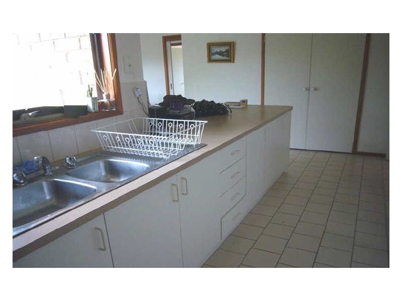 33 Dunn Crescent, Langwarrin VIC 3910