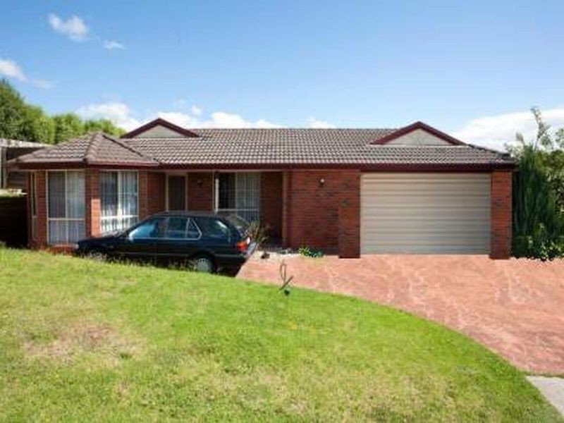 14 Grasswren Close, Langwarrin VIC 3910
