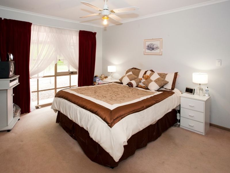 3 Villosa Close, Langwarrin VIC 3910