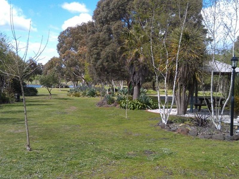 53 East Road, Pearcedale VIC 3912