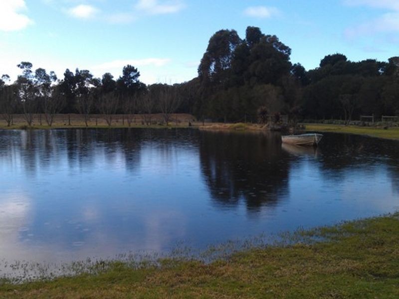 53 East Road, Pearcedale VIC 3912
