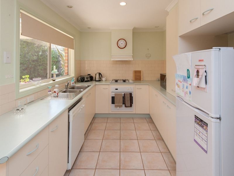 4 Theresa Avenue, Langwarrin VIC 3910