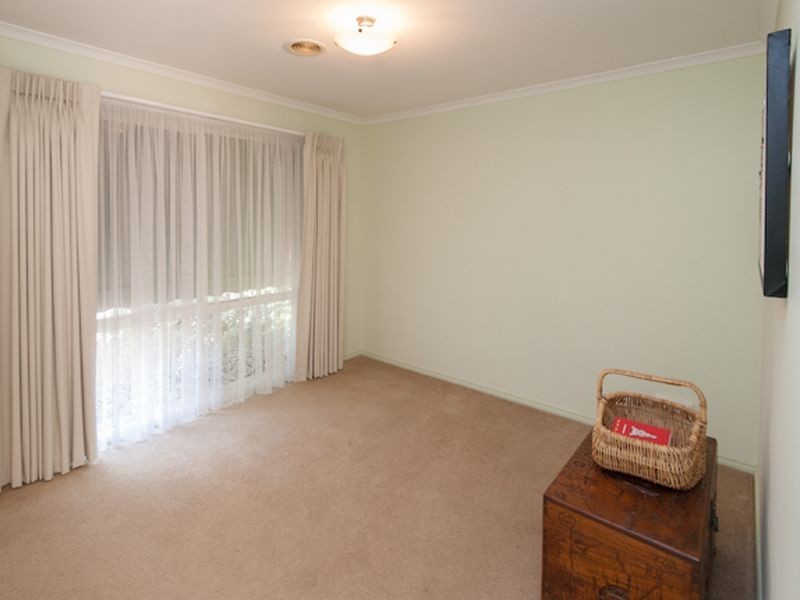 4 Theresa Avenue, Langwarrin VIC 3910