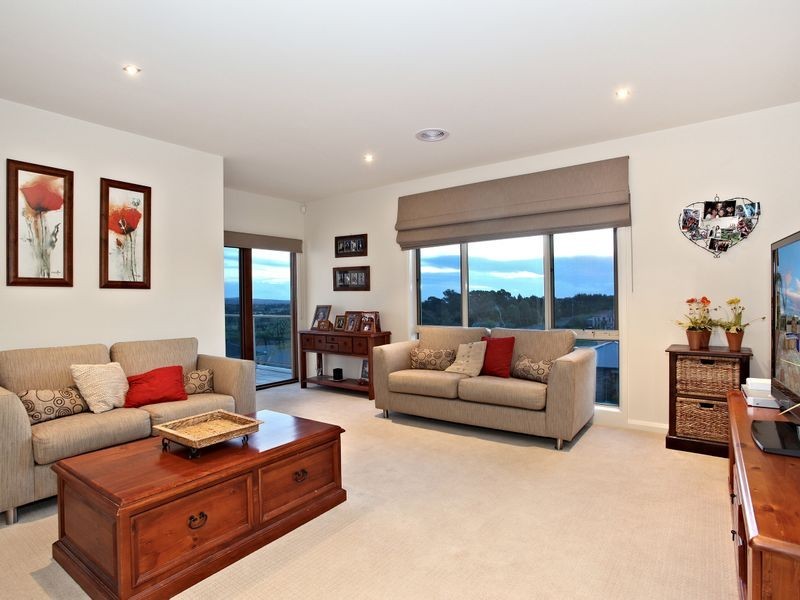 4 Oliver Court, Mount Eliza VIC 3930