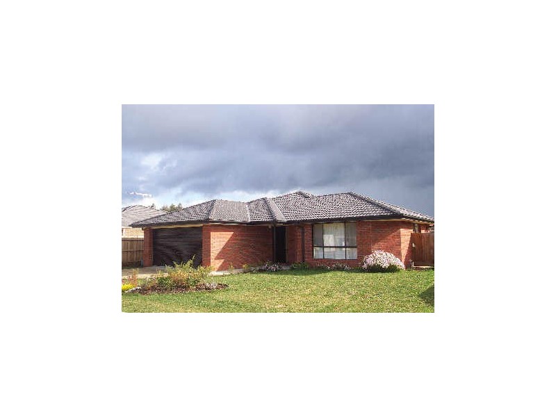 11 Jenner Close, Mornington VIC 3931