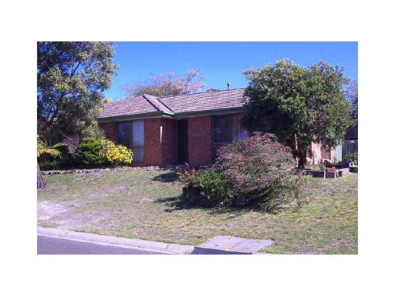 16 Lang Road, Langwarrin VIC 3910