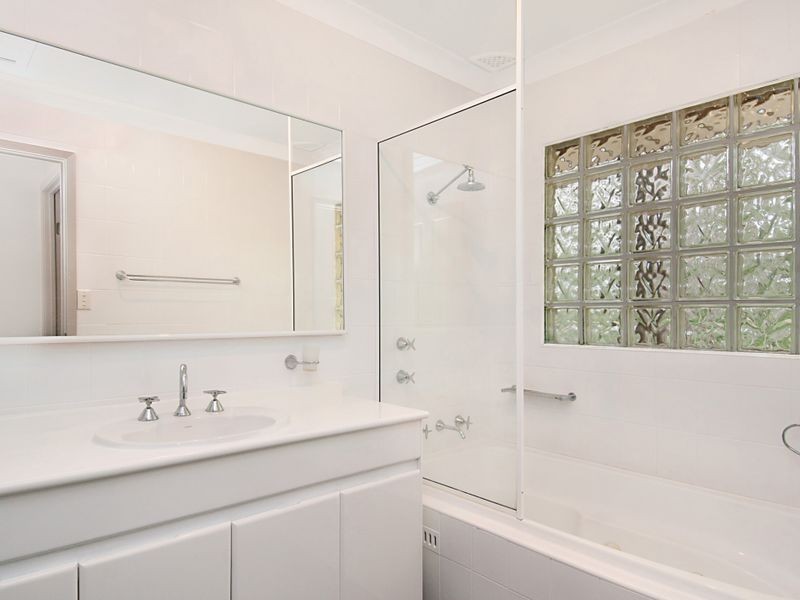 North Avoca NSW 2260