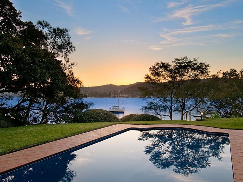 7 Harrison Street, Point Frederick NSW 2250