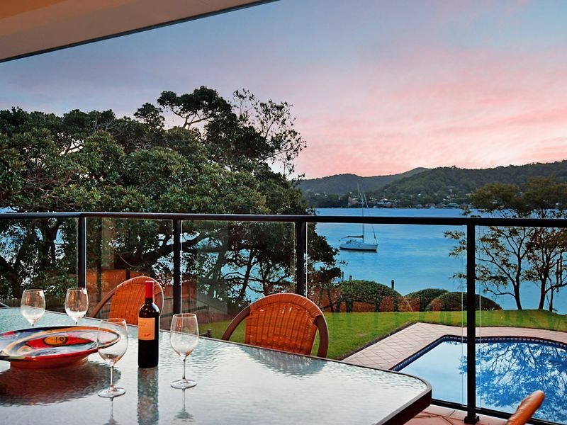 7 Harrison Street, Point Frederick NSW 2250