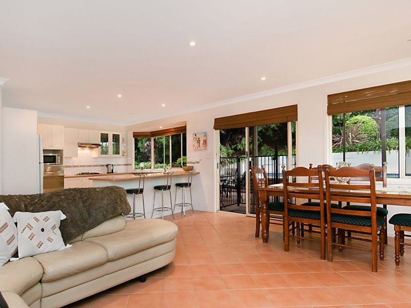 15 Canterbury Close, Terrigal NSW 2260