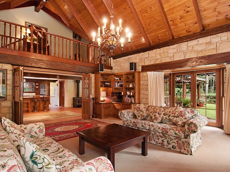 363 Oak Road, Matcham NSW 2250