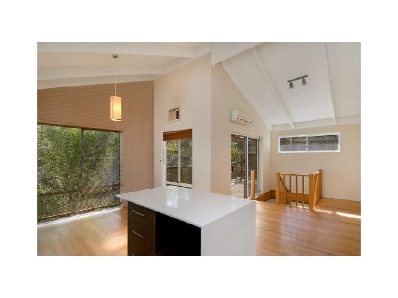49 Easter Parade, North Avoca NSW 2260