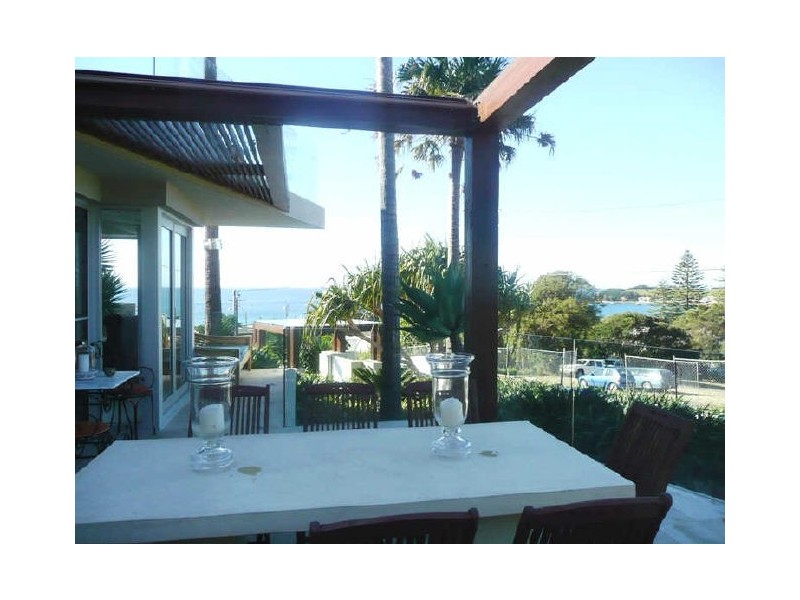 2/15 Painters Lane, Terrigal NSW 2260