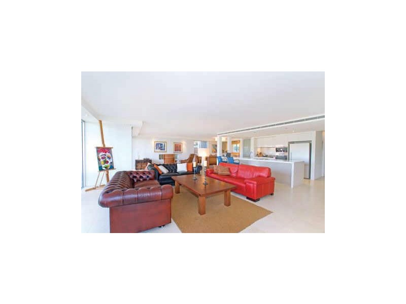 2/15 Painters Lane, Terrigal NSW 2260