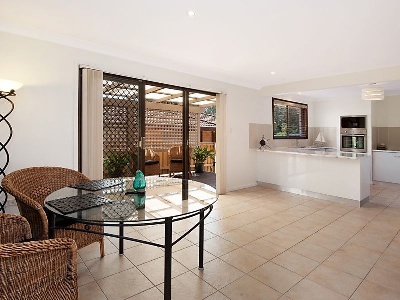 11 Kuburra Road, Erina NSW 2250