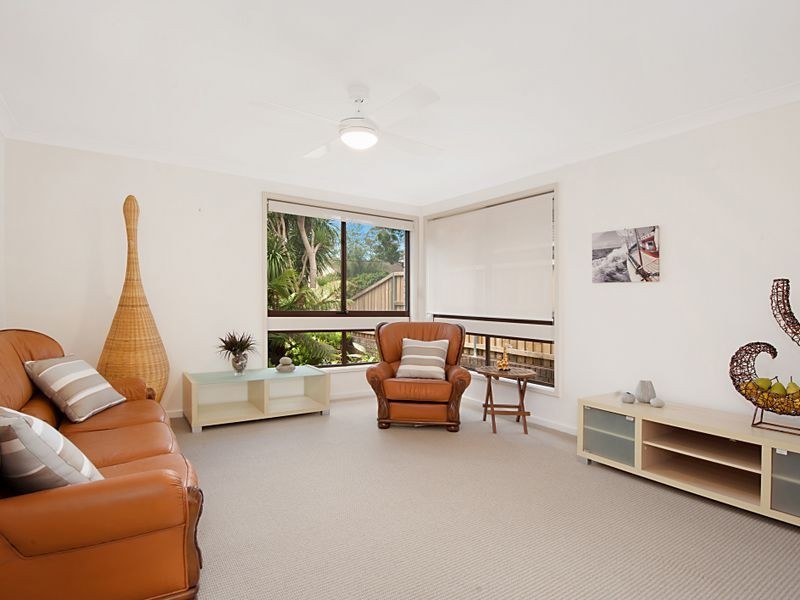 11 Kuburra Road, Erina NSW 2250