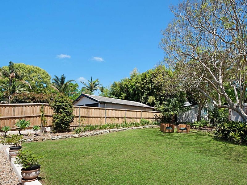 11 Kuburra Road, Erina NSW 2250